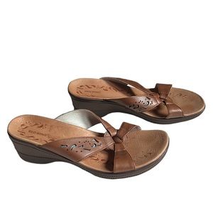 Red Wing Wedge Brown‎ Leather Cut Out Detail Sandals Size 7.5
